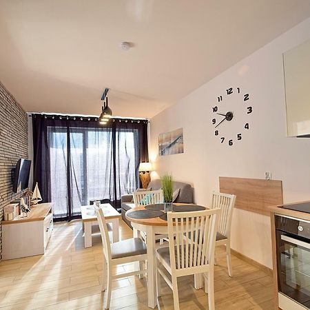 Apartmán Apartament Oliwka Z Prywatnym Miejscem Postojowym Kolobřeh Exteriér fotografie