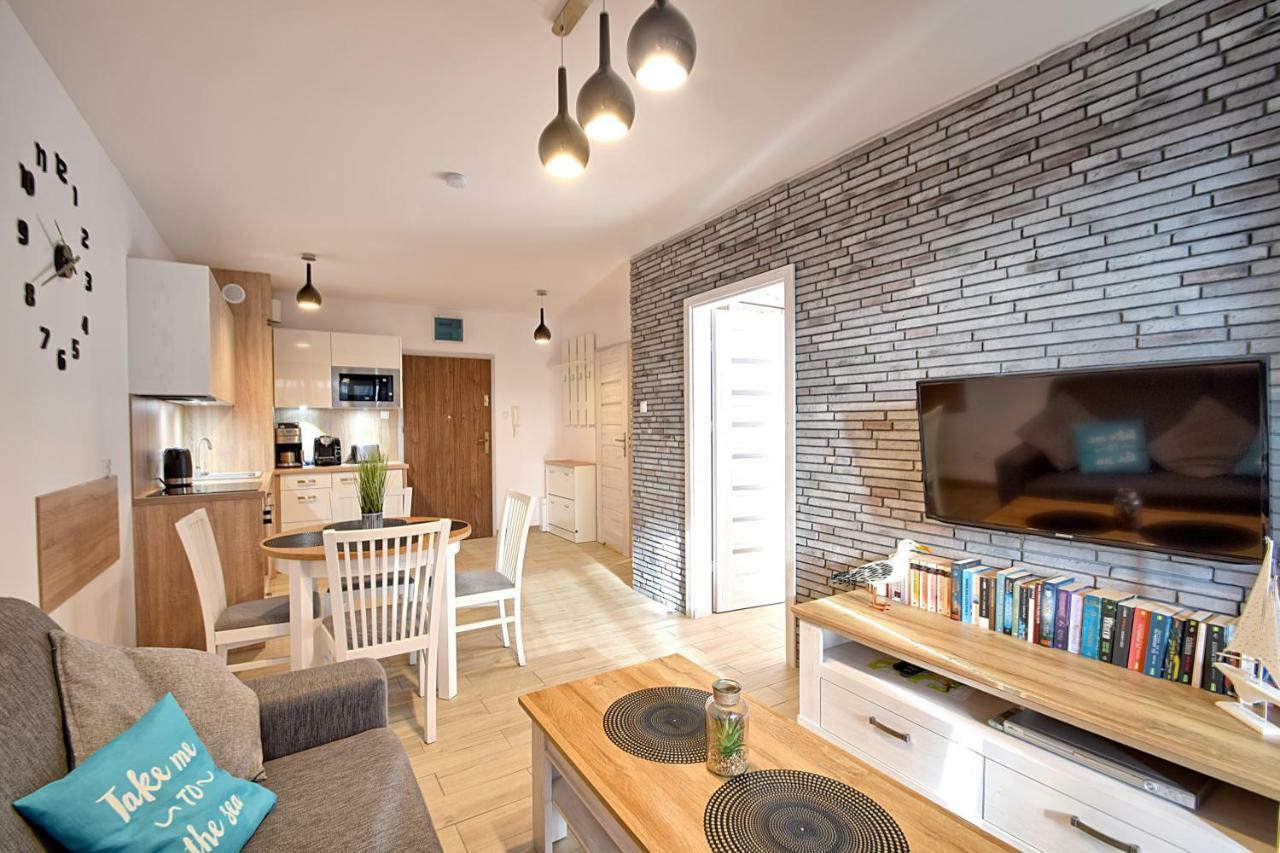 Apartament Oliwka Z Prywatnym Miejscem Postojowym Kolobřeh Exteriér fotografie