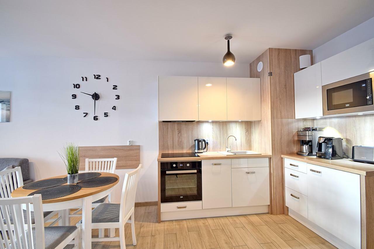 Apartament Oliwka Z Prywatnym Miejscem Postojowym Kolobřeh Exteriér fotografie