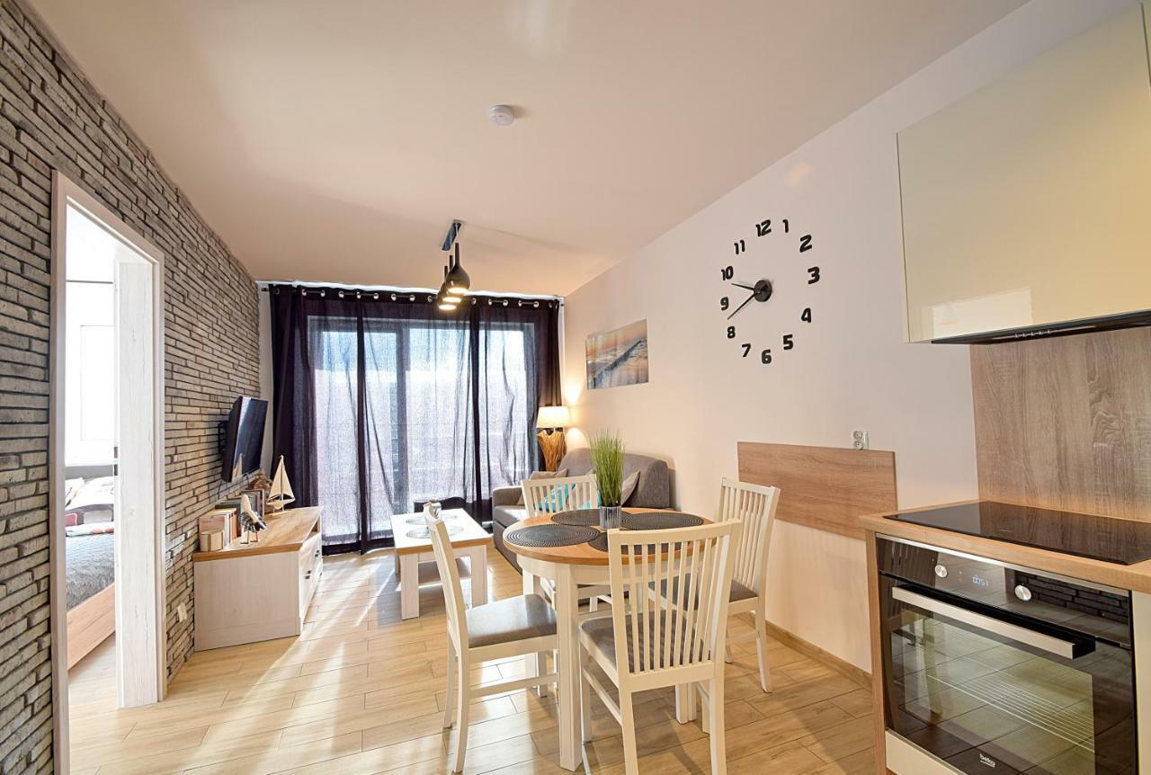 Apartmán Apartament Oliwka Z Prywatnym Miejscem Postojowym Kolobřeh Exteriér fotografie